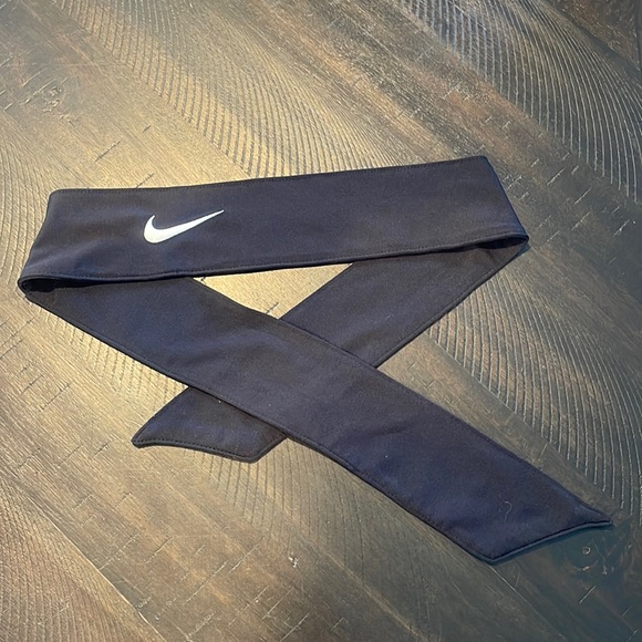 Nike Accessories - Nike Headband